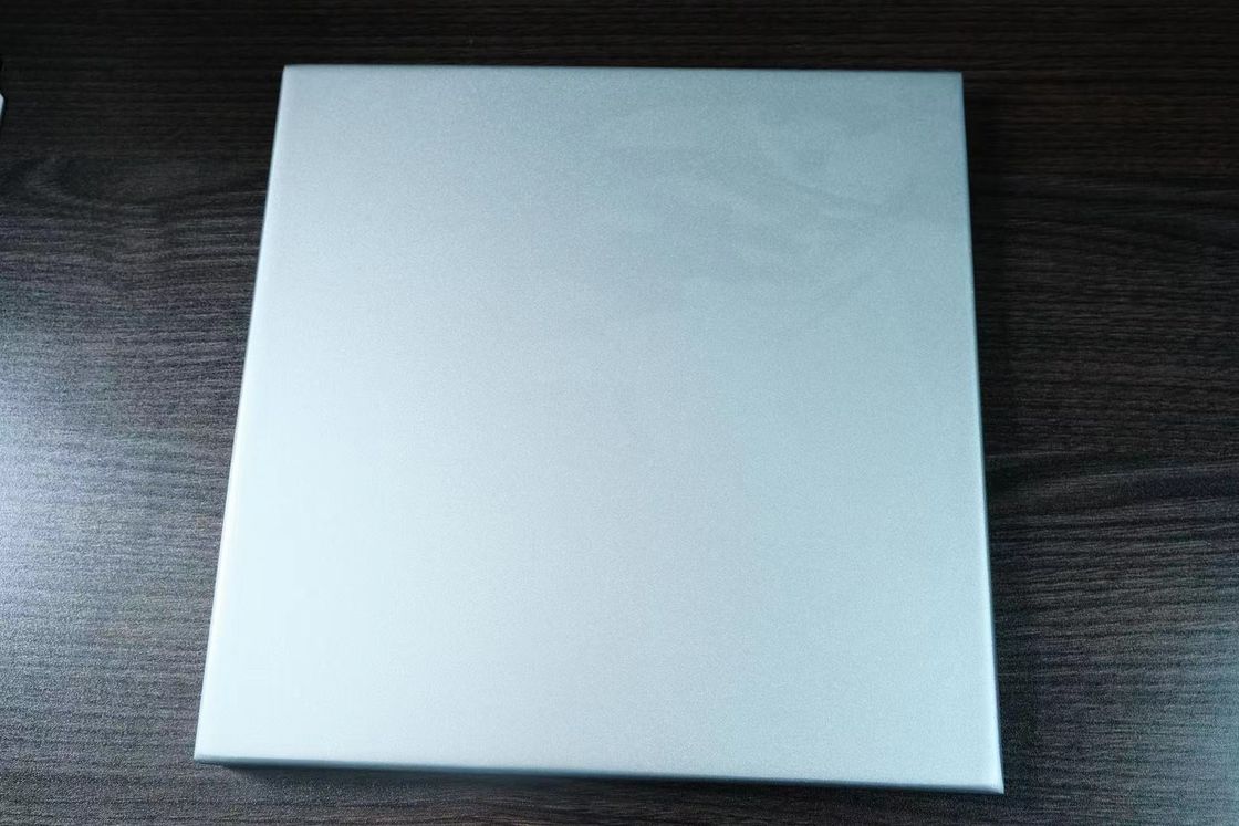 Fenerie di alluminio perforata intagliata per parete decorativa, pannello di fenerie metalliche
