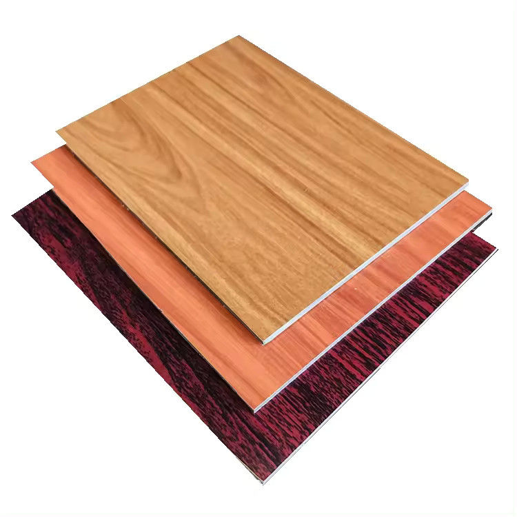 Parete tenda in rivestimento in alluminio con resistenza alla pressione del vento ≤ 2,5KN/m2 Performance di isolamento acustico ≥ 35dB Durata di vita ≥ 15