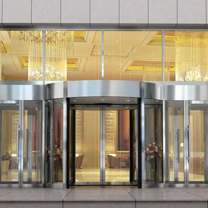 Elegante e pratica porta girevole automatica per edifici aziendali