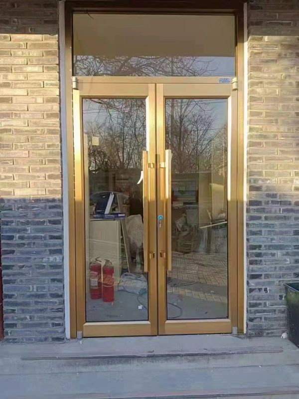 Porta a controllo remoto UPVC bianco 24 pollici porta a dondolo automatica porta KFC